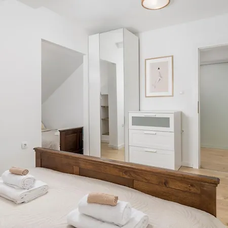 Апартаменты Esperia Опатия