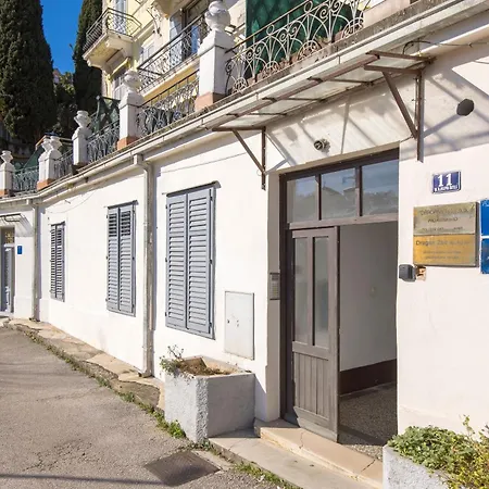 Esperia Appartement Opatija